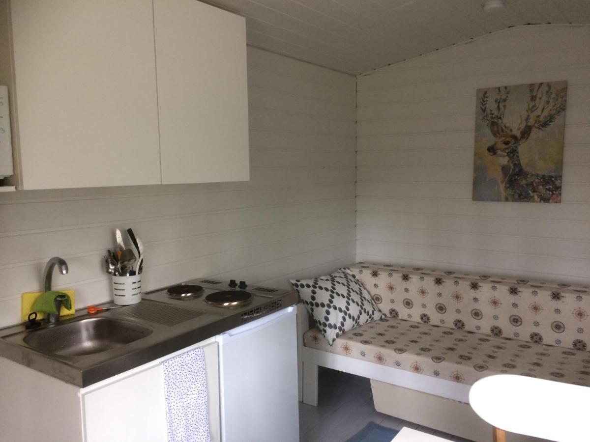 Vila Tamminiemen Lomamoekit Kustavi Exteriér fotografie